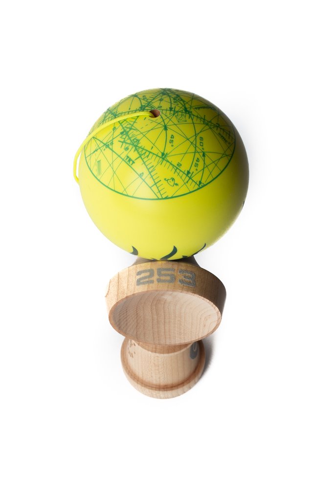 CooperEddy_v2_cushion_05_1024x1024