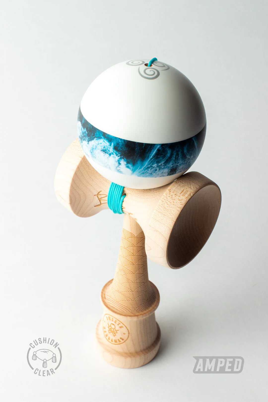 BRYSON_LEE_CUSHION_02_2048x2048