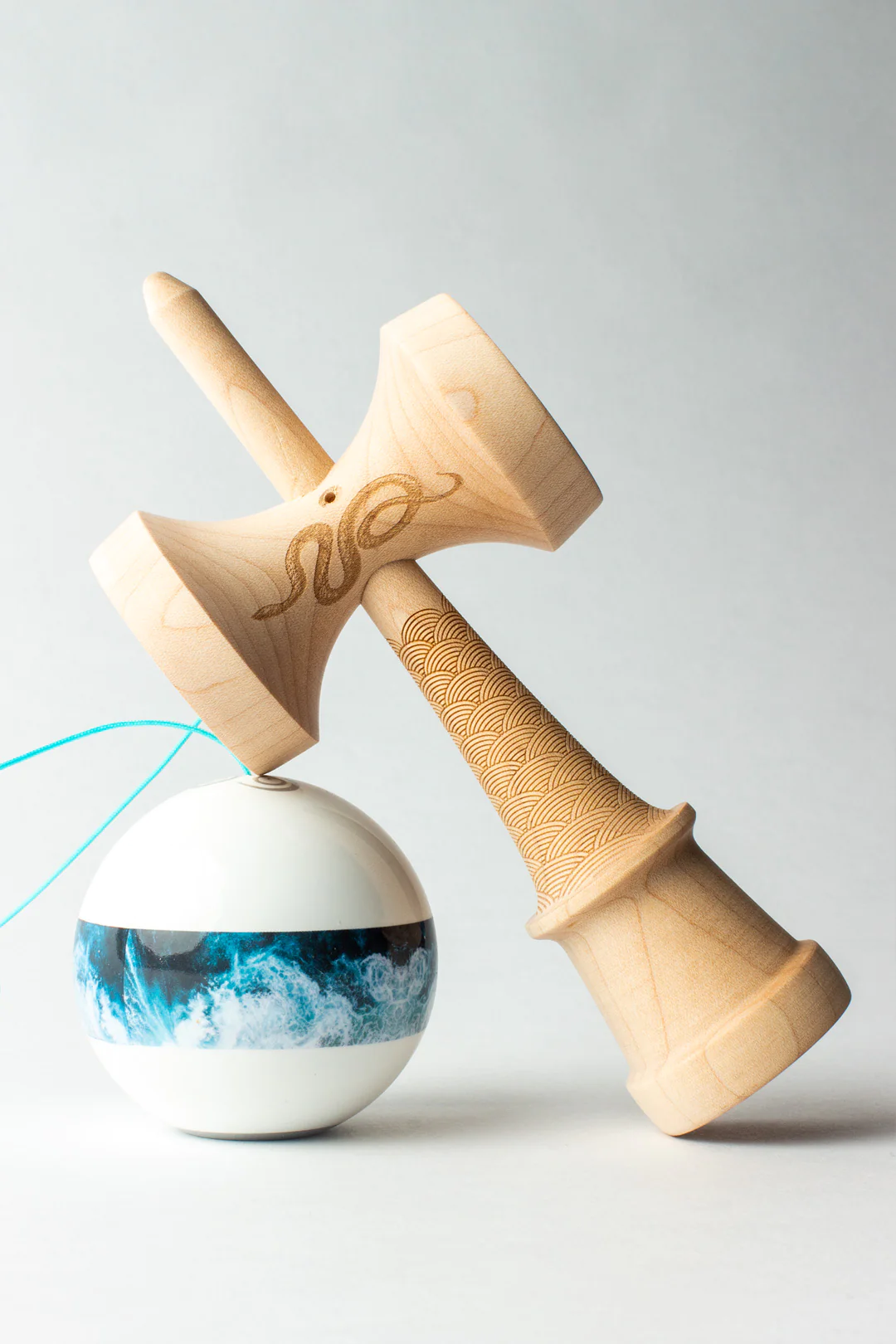 BRYSON_LEE_STICKY_07_2048x2048